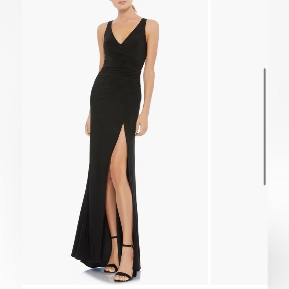 Mac Duggal (Leena for) Ruched Jersey Gown Size 16 NWT